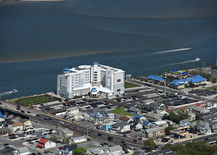 Cambria Ocean - Bayfront