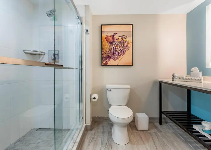 Cambria Ocean - Bayfront Hotel 4*