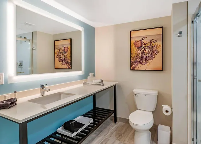 Cambria Ocean - Bayfront Hotel 4*