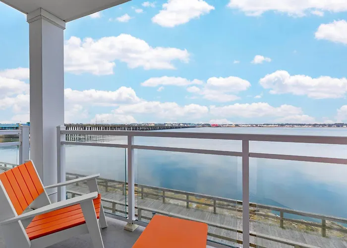 Cambria Ocean - Bayfront Hotel Ocean City