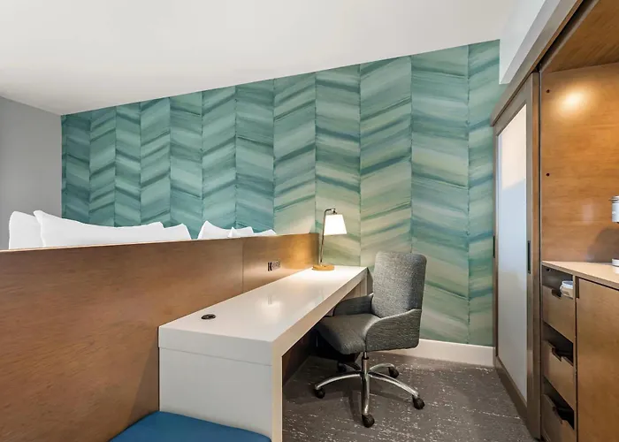 Cambria Ocean - Bayfront