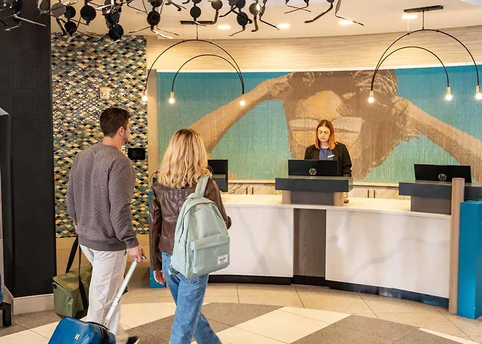 Cambria Ocean - Bayfront Hotel 4*