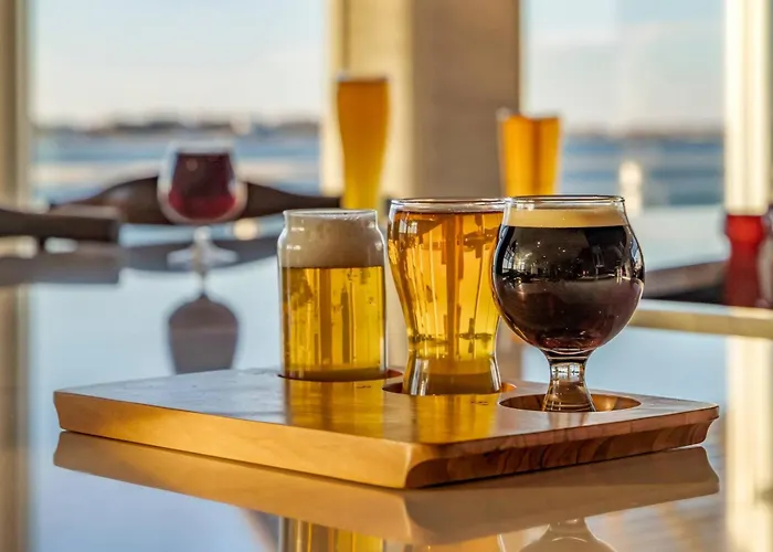 Cambria Ocean - Bayfront Hotel