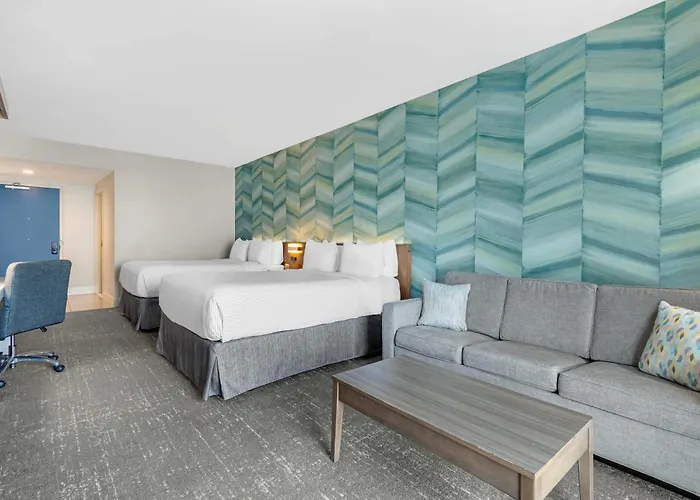 Cambria Ocean - Bayfront