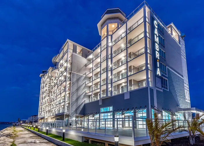 Cambria Ocean - Bayfront